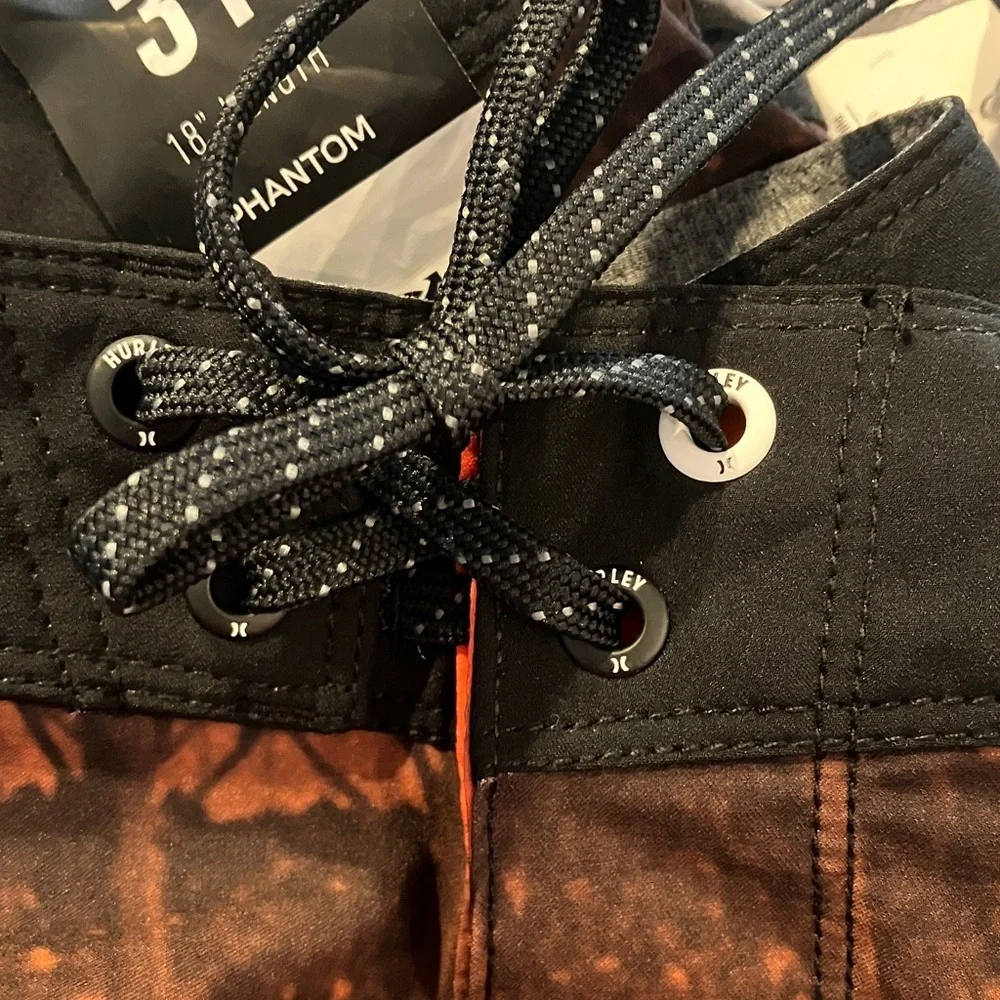 NWT Hurley Nascar Racing Men's Throwback Board Shorts Phantom Shorts Finishline - Picture 10 of 11